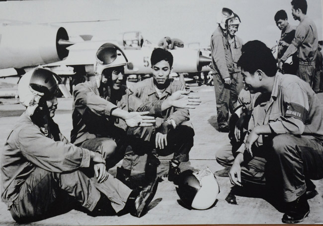 Một số bài học kinh nghiệm của chiến thắng Hà Nội - Điện Biên phủ trên không năm 1972