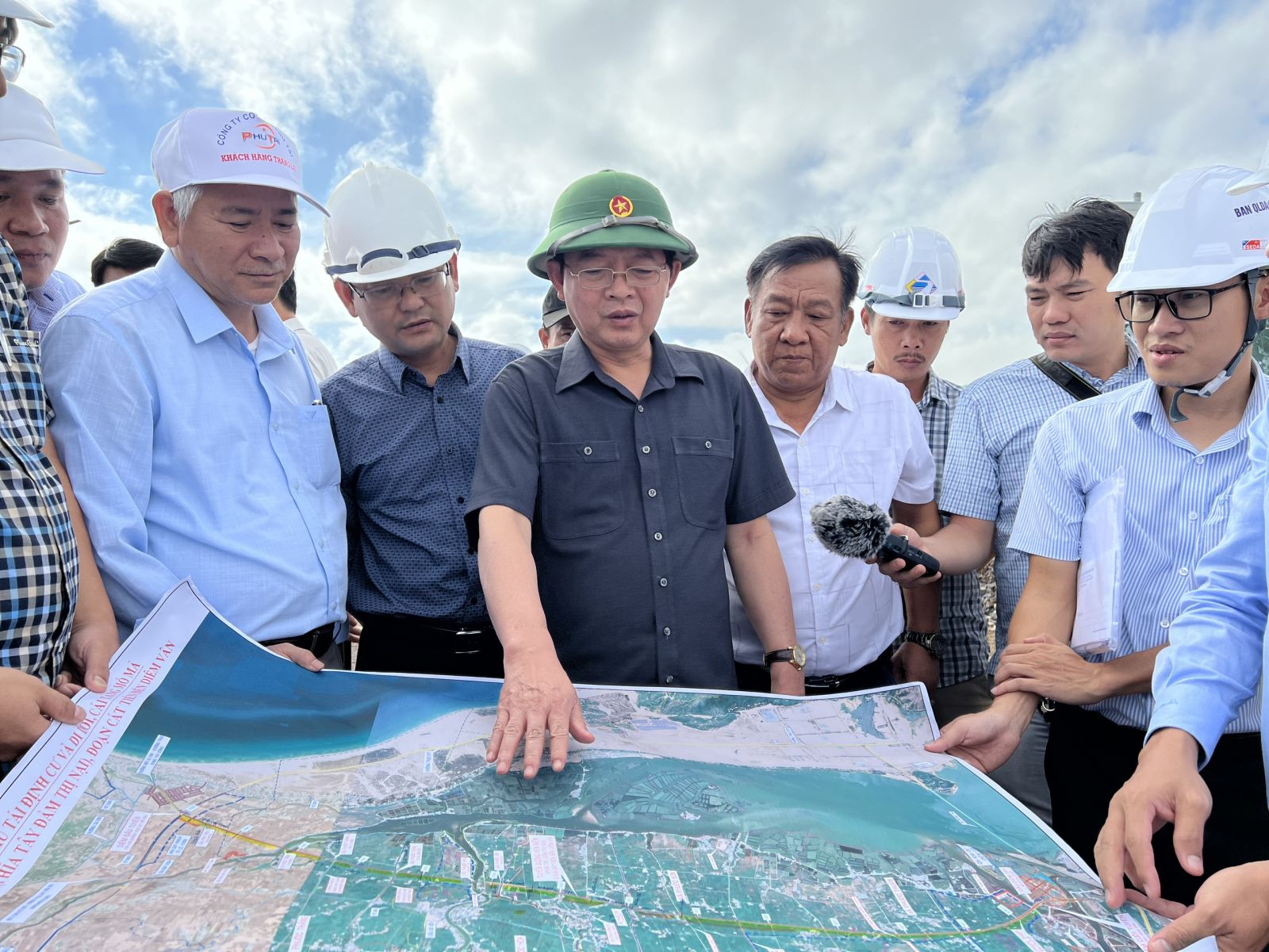 Giải pháp đột phá để phát triển bền vững các ngành kinh tế biển gắn với quy hoạch, phát triển đô thị của tỉnh Bình Định