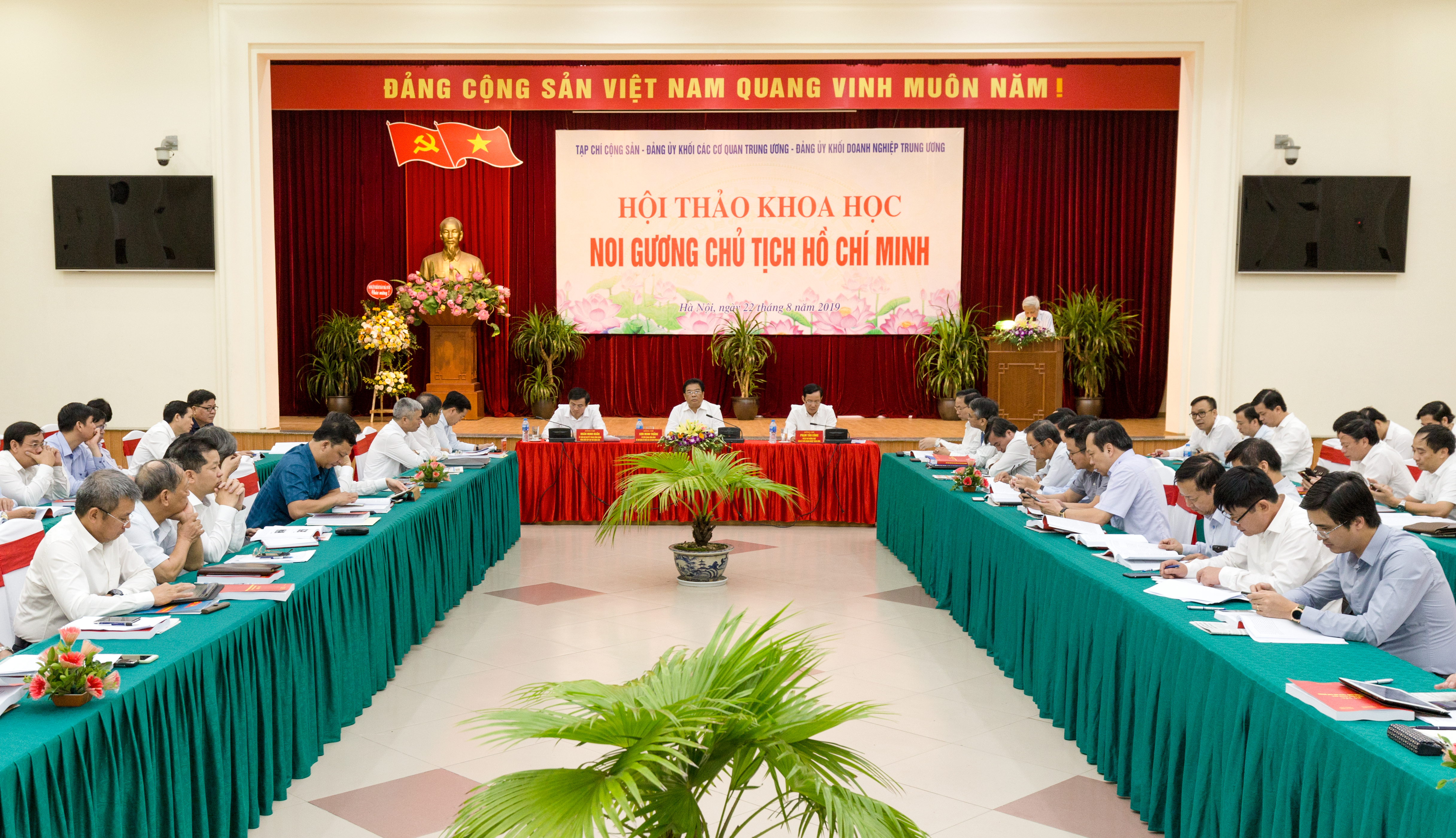 Toàn cảnh hội thảo. Ảnh: Đình Quyết